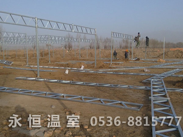 内蒙古土默特左旗毕克齐镇玻璃温室施工现场3.jpg